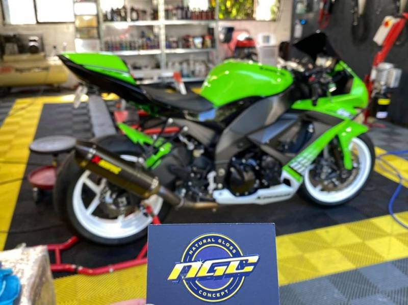 Rattraper les micro rayure et proteger la peinture de sa moto