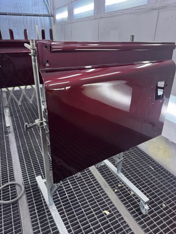 Peinture carrosserie Land Rover Defender à Mérignac – Réparation de véhicules toutes assurances avec peinture écologique