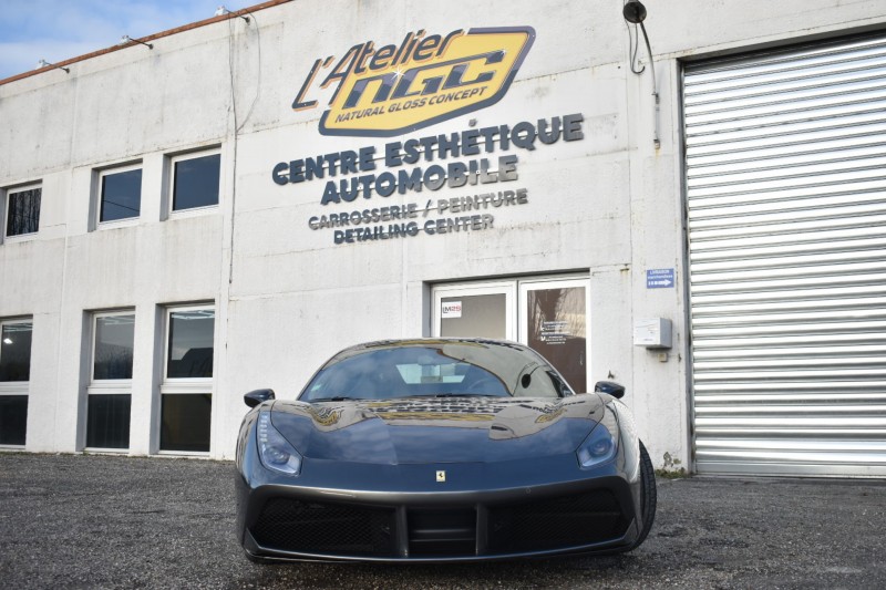 Traitement céramique carrosserie et jantes sur une Ferrari 488 à Merignac près de Bordeaux