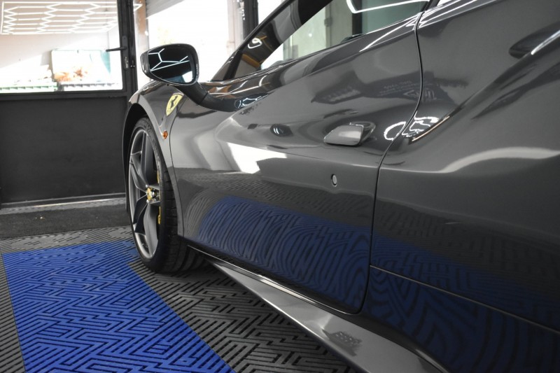 Traitement céramique carrosserie et jantes sur une Ferrari 488 à Merignac près de Bordeaux