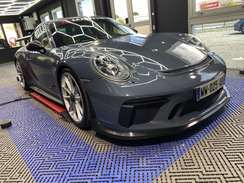 Réparation latéral droit Porsche 911 GT3 – Atelier NGC Mérignac