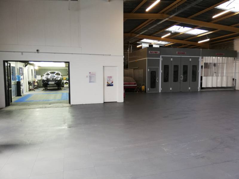 L'Atelier NGC ou associer l'esthétique, le detailing à la carrosserie traditionnelle à Mérignac