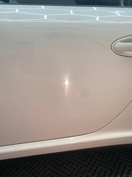 Porsche 911 turbo portière avant lustrage