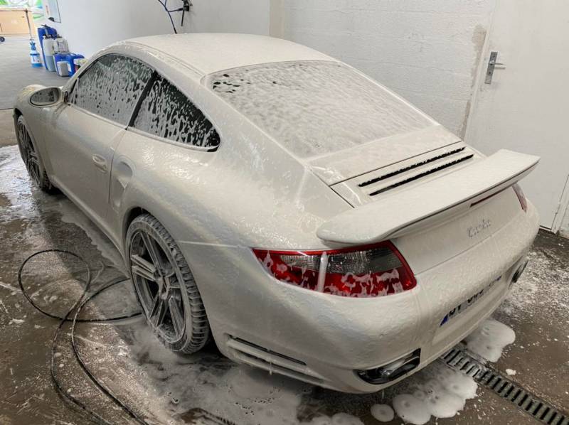 Porsche 911 turbo lavage extérieur complet