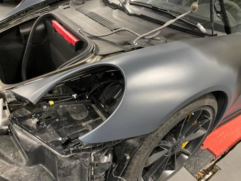 Bloc avant en préparation