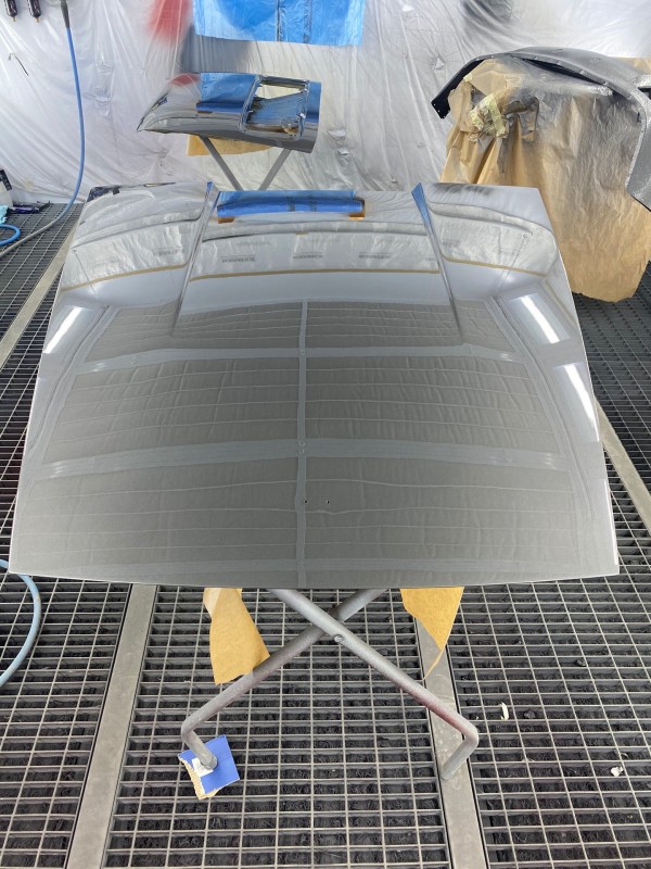 capot avant en peinture